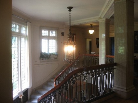 The best view I got of the inside -- this is the entry and double staircase.
